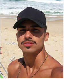 <em>Luis H</em>